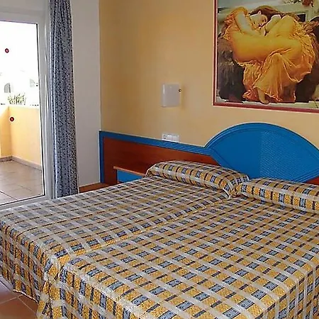 Holiday Villas Amarillas V3d Ac 02 펜션 *